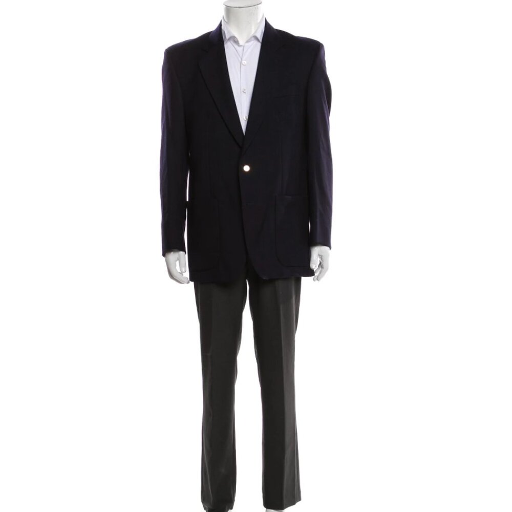 Burberry's Blazer Size: Men L (Women's L/XL Boxy fit)